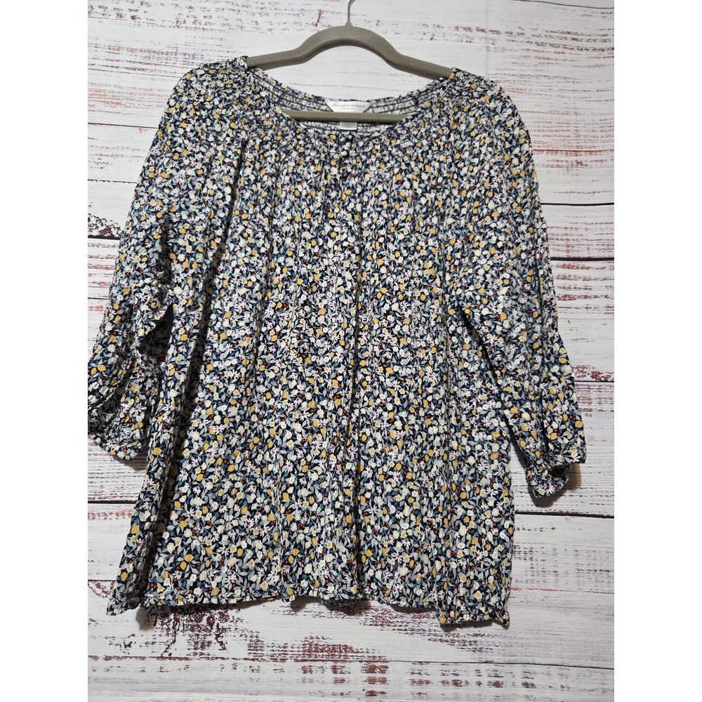 Christopher & Banks Petite XL Floral Smocked Neck Seersucker Blouse 3/4 Sleeve